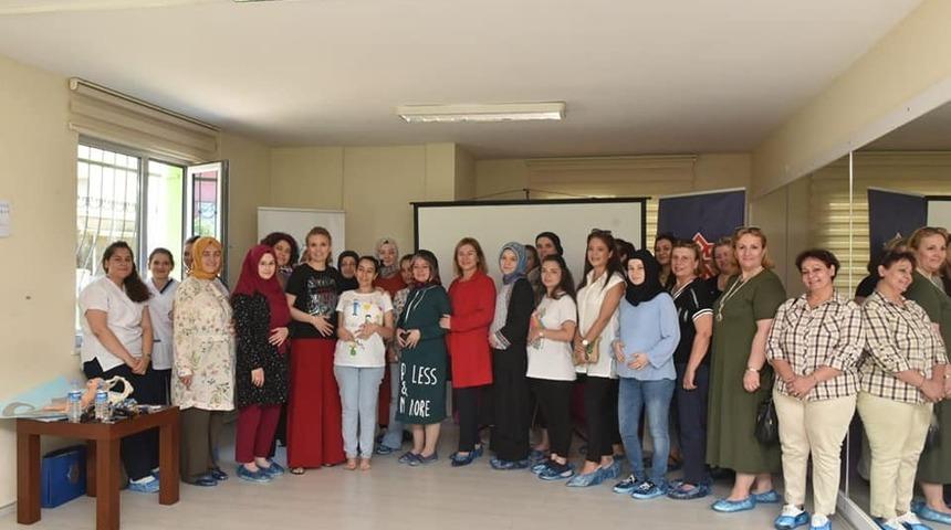 Karesi&rsquo;de &lsquo;Anneliğe Hazırlık Eğitimi Projesi&rsquo;