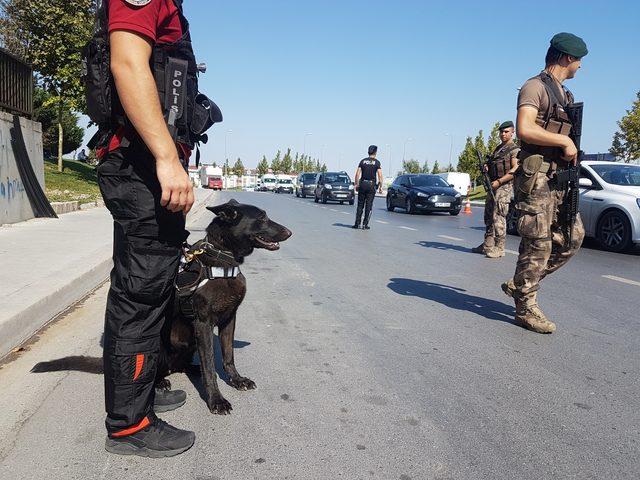 Esenyurt'ta uyuşturucu denetimleri