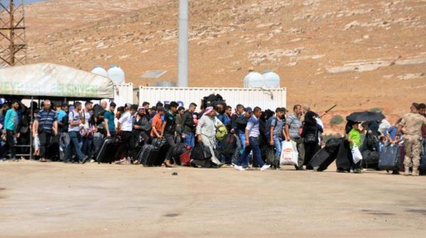 Suriyeliler sınır kapılarına akın etti! Yığılmalar nedeniyle geçişler yavaşladı