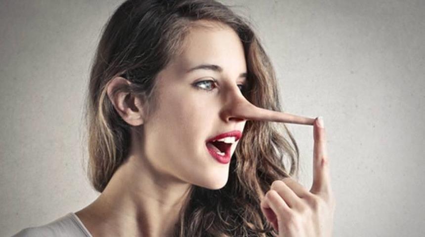 Karşınızdakinin Mimiklerinden Yalan S&ouml;ylediğini Nasıl Anlarsınız?