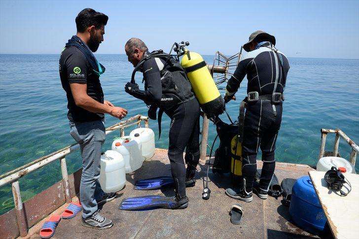 Dalgıçlar, Van Gölü'ndeki batık gemi için daldı G1