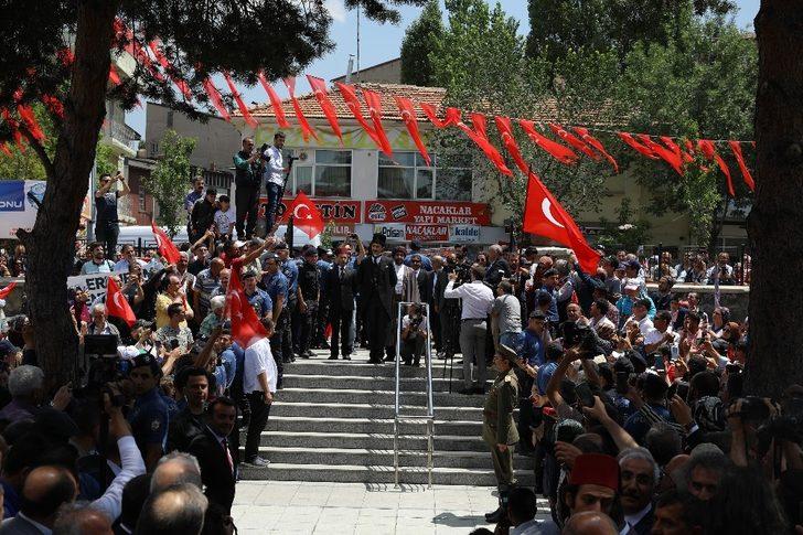 Erzurum Kongresinin 100. yılı büyük bir coşkuyla kutlandı G2