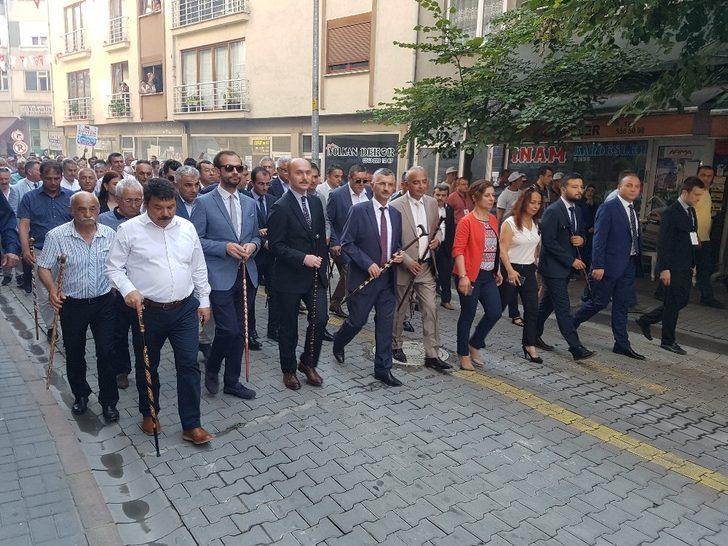 Devrek’te Baston ve Kültür festival meşalesi ateşlendi G2