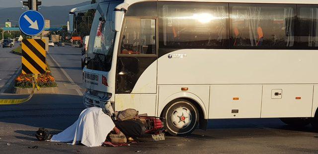 Biga da midib&uuml;sle &ccedil;arpışan motosikletin s&uuml;r&uuml;c&uuml;s&uuml; &ouml;ld&uuml; 2