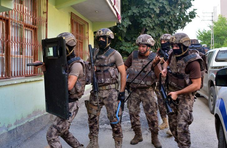 Son dakika! Adana’da operasyon: Çok sayıda gözaltı var G1