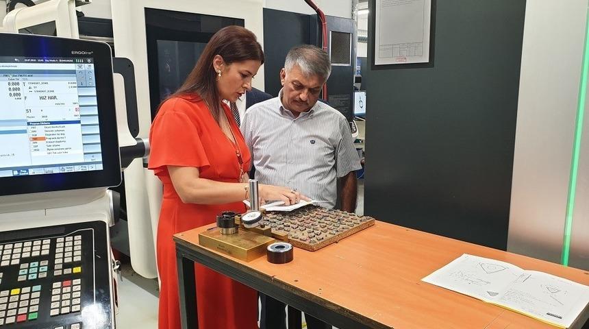 Vali Yazıcı &ldquo;Katma değeri y&uuml;ksek teknolojik &uuml;r&uuml;nlerin &uuml;retilmesi &uuml;lkemiz ve Balıkesir a&ccedil;ısından &ouml;nemi &ccedil;ok b&uuml;y&uuml;k&rdquo;