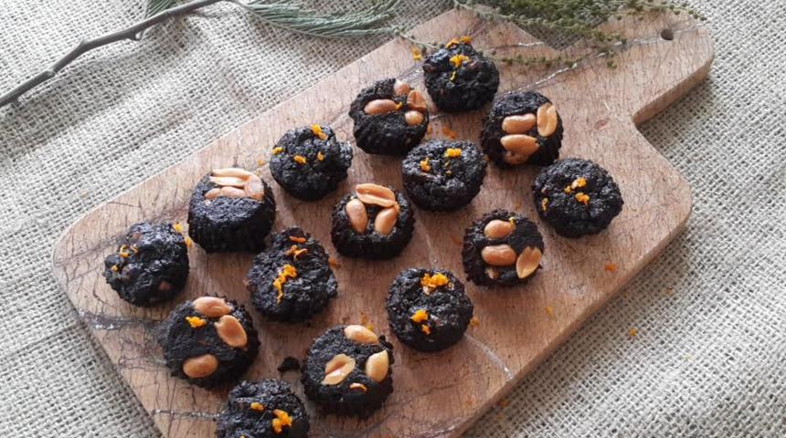 Unsuz, Yağsız, Şekersiz Brownie