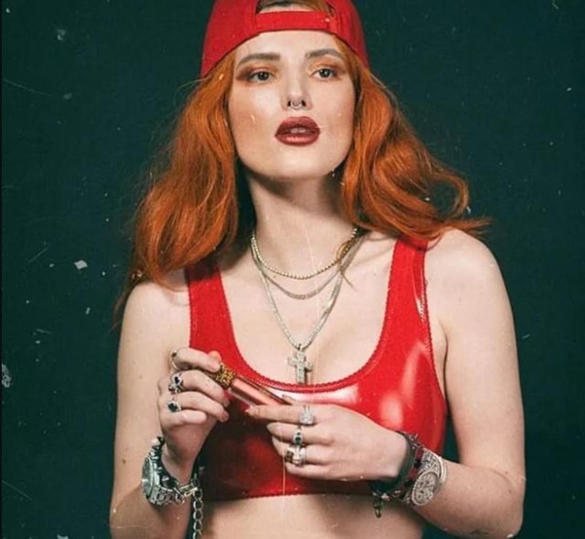 Bella Thorne'dan cinsellik itirafı