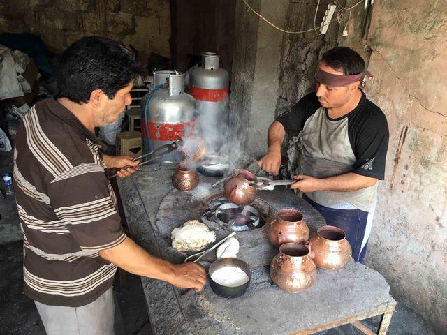 60 derece sıcaklıkta 50 yıldır bakır kalaylıyor