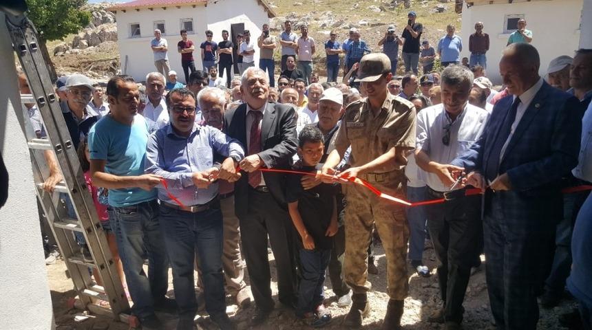 Kullanılmayan k&ouml;y okulu k&uuml;lt&uuml;r evine d&ouml;n&uuml;şt&uuml;r&uuml;ld&uuml;