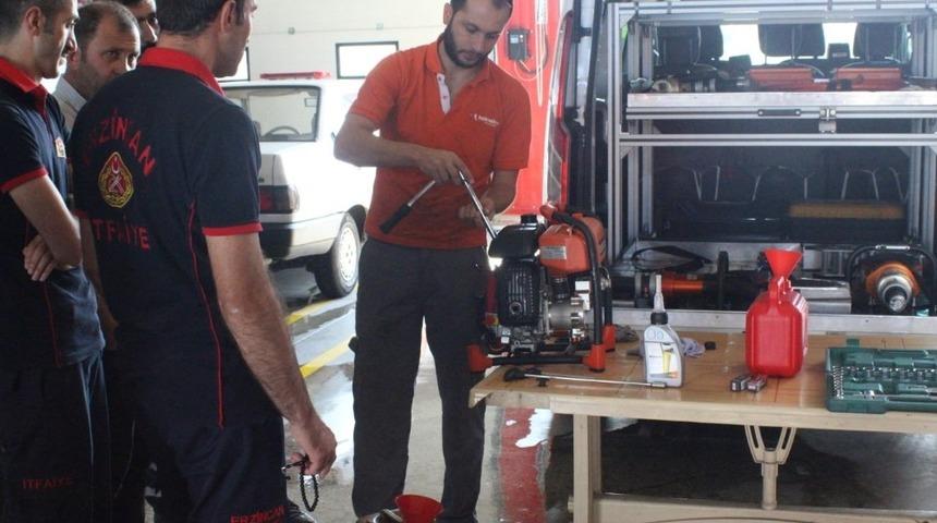 Erzincan itfaiyesinin ekipmanları periyodik bakımdan ge&ccedil;ti