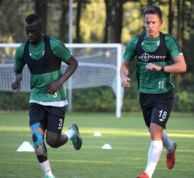 Konyaspor’un Hollanda kampı başladı