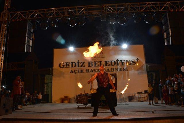 Geleneksel Gediz Tarhana Festivali’nde Çocuk Eğlence Programı Düzenlendi