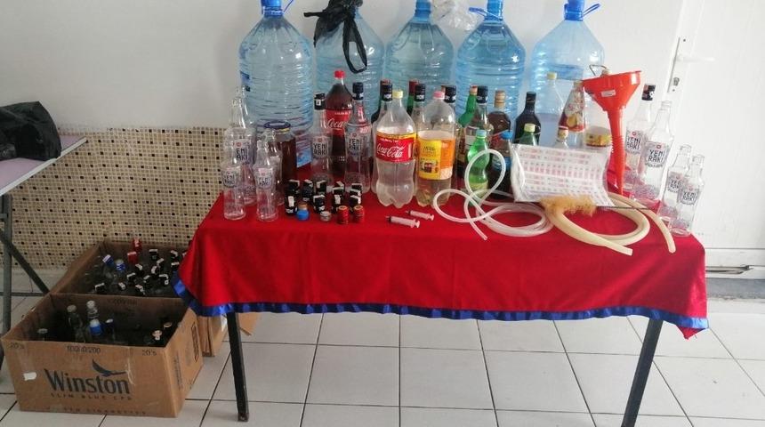 Fatsa&rsquo;da ka&ccedil;ak i&ccedil;ki &uuml;retimine baskın: 2 yabancıya g&ouml;zaltı