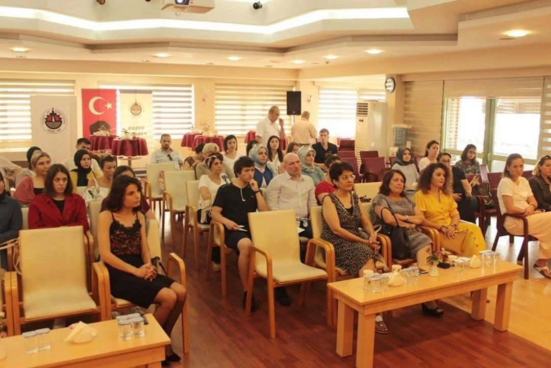 DTSO&rsquo;da sosyal medya eğitimi ger&ccedil;ekleşti