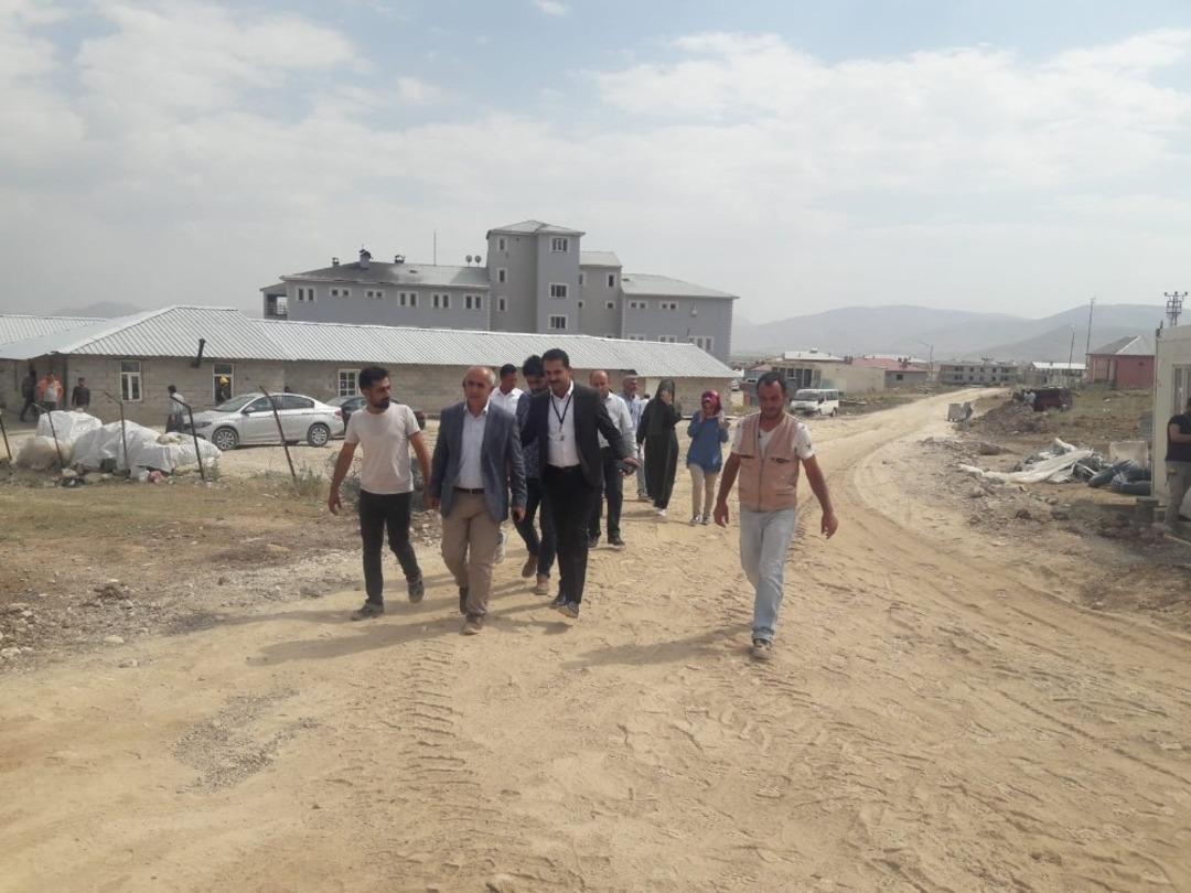 Başkanı Ensari, yapımı devam eden hastane inşaatını ziyaret etti