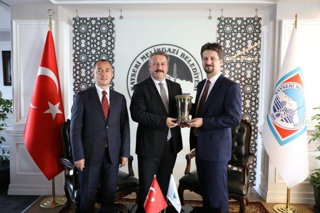 Melikgazi Belediye Başkanı Dr. Mustafa Palancıoğlu, Macaristan’ın Ankara Büyükelçisini kabul etti