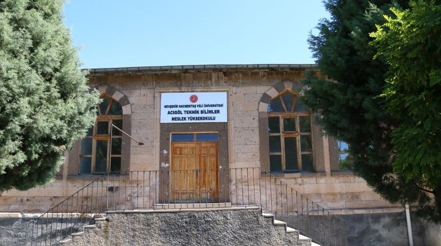 Rekt&ouml;r Bağlı&rsquo;dan Acıg&ouml;l Teknik Bilimler MYO&rsquo;ya &ouml;ğrenci m&uuml;jdesi