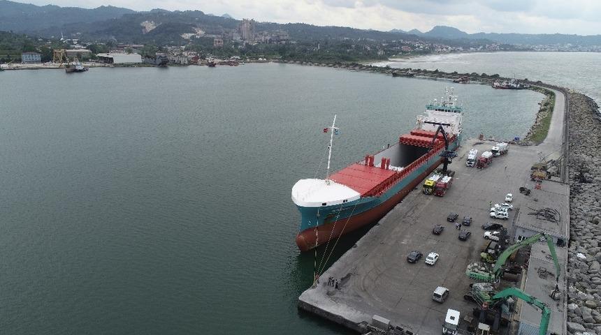 Ordu limanına kavuşuyor