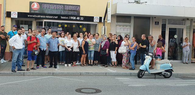 Almanya'daki Türklerden 'dolandırıldık' iddiası