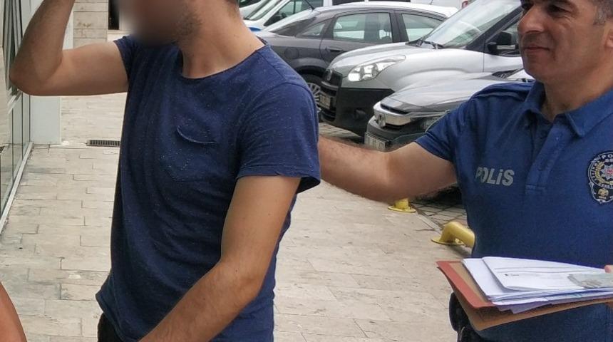 &Uuml;st ge&ccedil;it merdiveninde elle taciz iddiasına g&ouml;zaltı