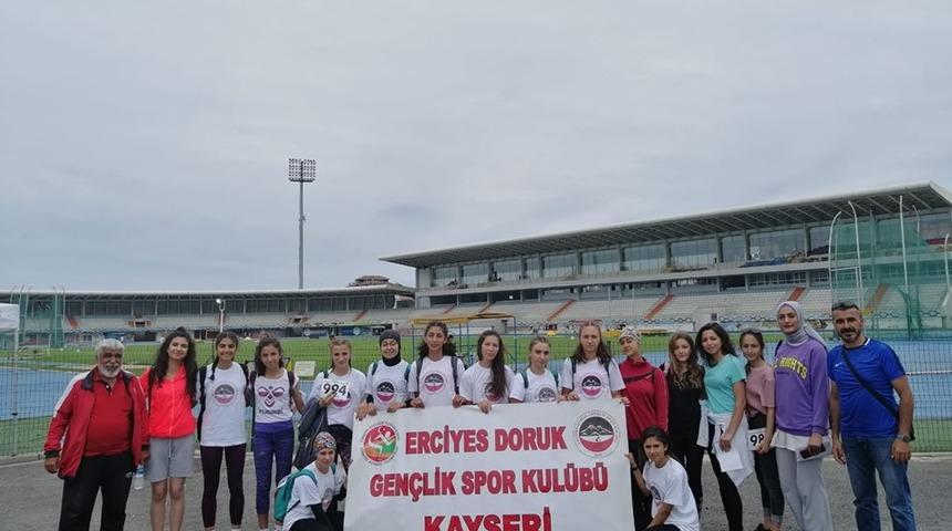 Erciyes doruk Gen&ccedil;lik Spor Kul&uuml;b&uuml; Atletizm Takımı 1. Lig&rsquo;de