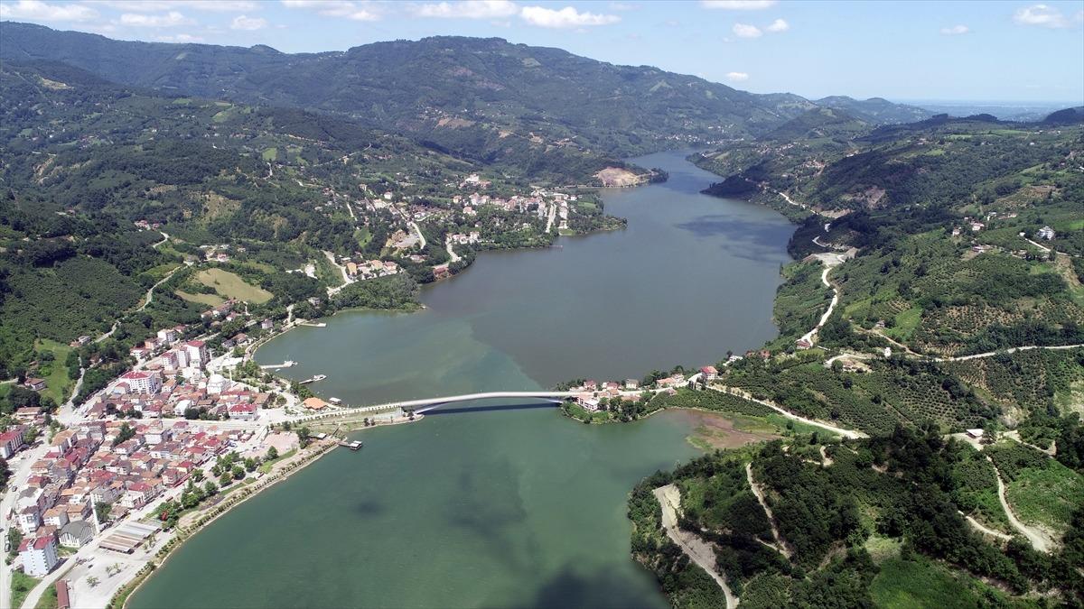 Fındık bah&ccedil;eleri arasındaki saklı g&uuml;zellik: Ayvacık