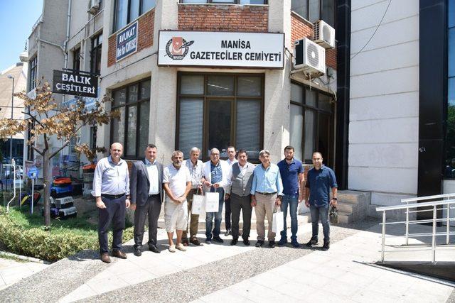 Gazeteciler Cemiyetinde basın bayramını kutladılar