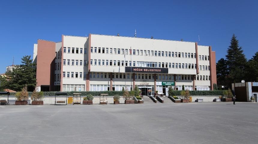 Niğde Belediyesinden &Ccedil;&ouml;p Vakti Uygulaması