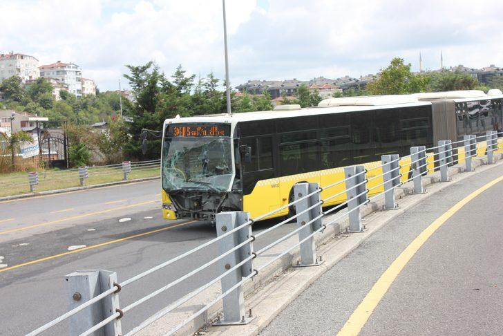 Son dakika! İstanbul'da iki metrobüs kaza yaptı: Yaralılar var G3