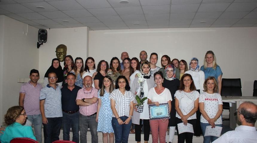 İşaret dili kursiyerlerine sertifikaları verildi