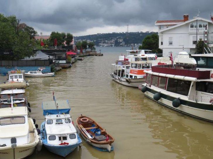 İstanbul Boğazı'nın rengi değişti G1