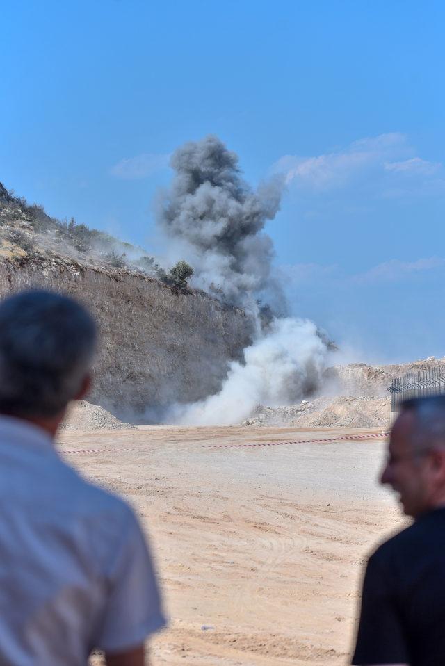 Yol &ccedil;alışmasında bulunan havan topu mermisi kontroll&uuml; patlatıldı 3