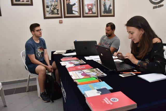 Edremit Belediyesi YKS Tercih Merkezi kuruldu