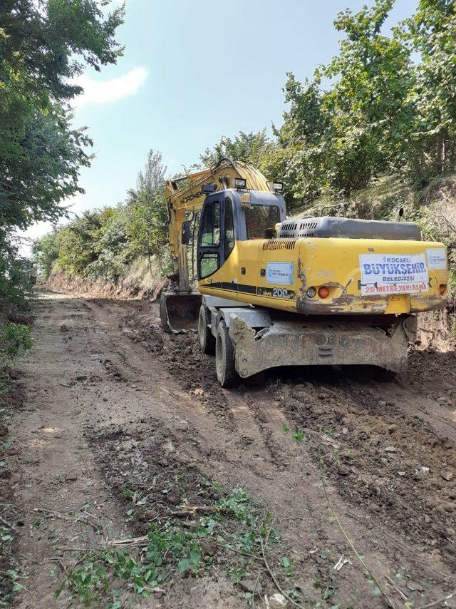 Büyükşehir, Düzce’deki sel felaketinin yaralarını sarıyor