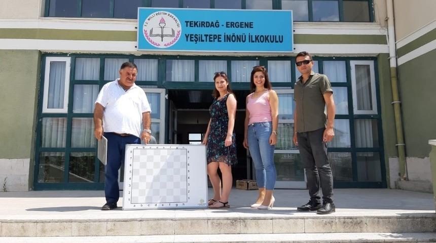 Çevreyi korudular hediyeleri kazandılar