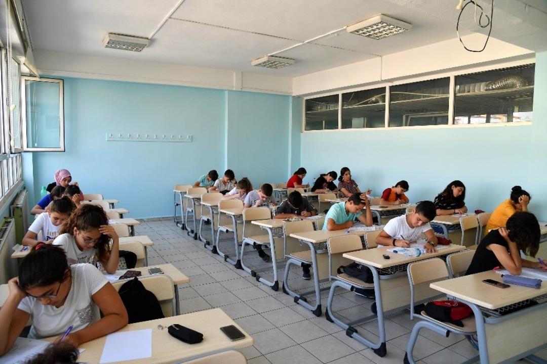 Isparta Belediyesi&rsquo;nin &uuml;cretsiz LGS ve YKS kursları i&ccedil;in seviye tespit sınavı