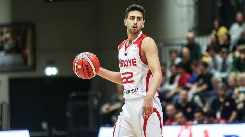 Furkan Korkmaz Philadelphia 76ers ile 2 yıllık sözleşme imzaladı