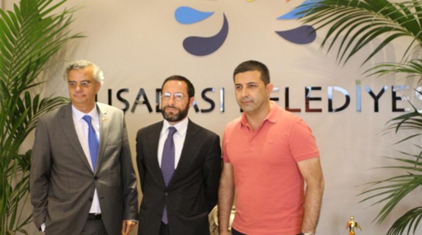 Kuşadası&rsquo;ndan İtalya&rsquo;ya turizm k&ouml;pr&uuml;s&uuml; kuruluyor