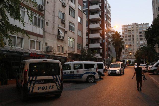 Adana’da bir kişi annesini tabanca ile vurarak ağır yaraladı