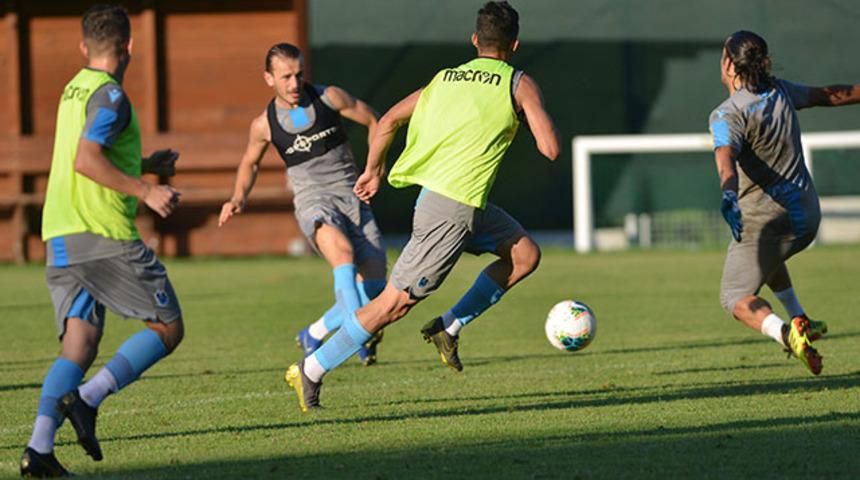 Trabzonspor antrenmanında Karaman fırça attı, Yusuf sitem etti
