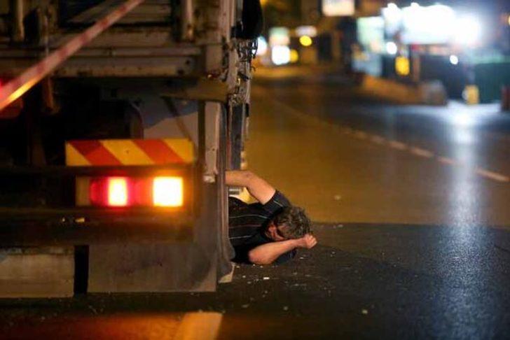 Şişli'de kamyon köprü altında sıkıştı G4