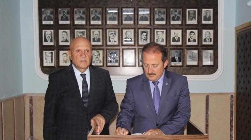 Vali Pehlivan&rsquo;dan Başkan Pekmezci&rsquo;ye veda ziyareti