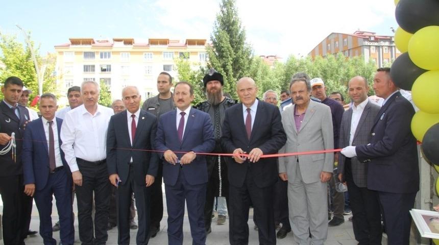 Dede Korkut El Sanatları ve Y&ouml;resel &Uuml;r&uuml;nler Panayırı a&ccedil;ıldı