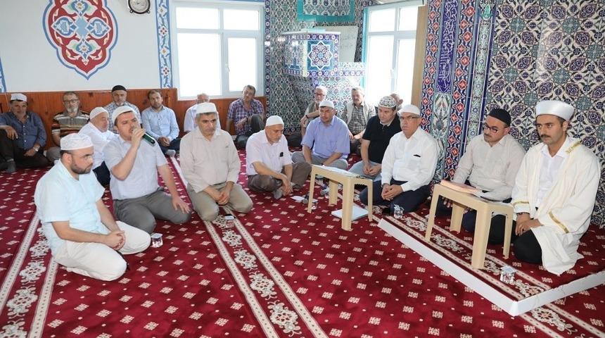 Dikenli K&ouml;y&uuml;&rsquo;nde hayır cemiyeti d&uuml;zenlendi