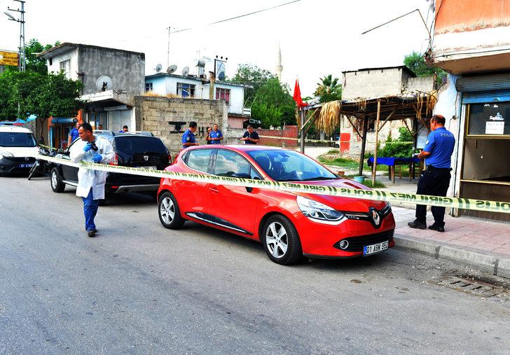 Adana'da kahveye silahlı saldırı! Yaralılar var G3