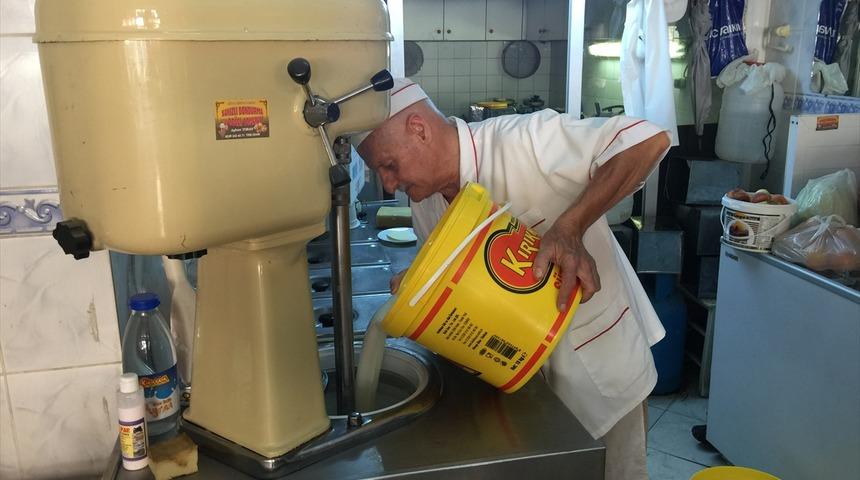 61 yıllık lezzet turist çekiyor