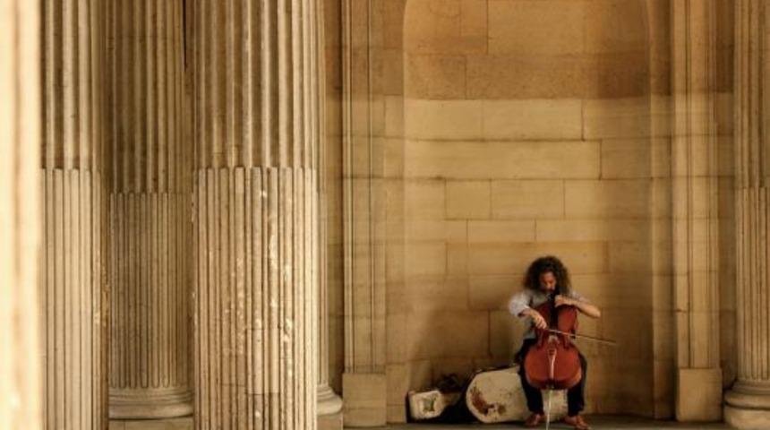 Muhteşem alanlarıyla insanı büyüleyen şehir Paris’te görülecek yerler