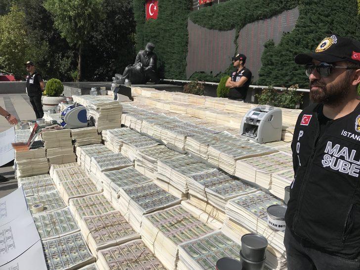 Tarihi operasyonda ele geçirilen 271 milyon dolar sergilendi G2