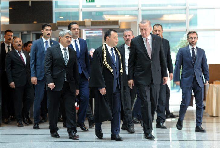 Cumhurbaşkanı Erdoğan AYM’de yemin törenine katıldı G4